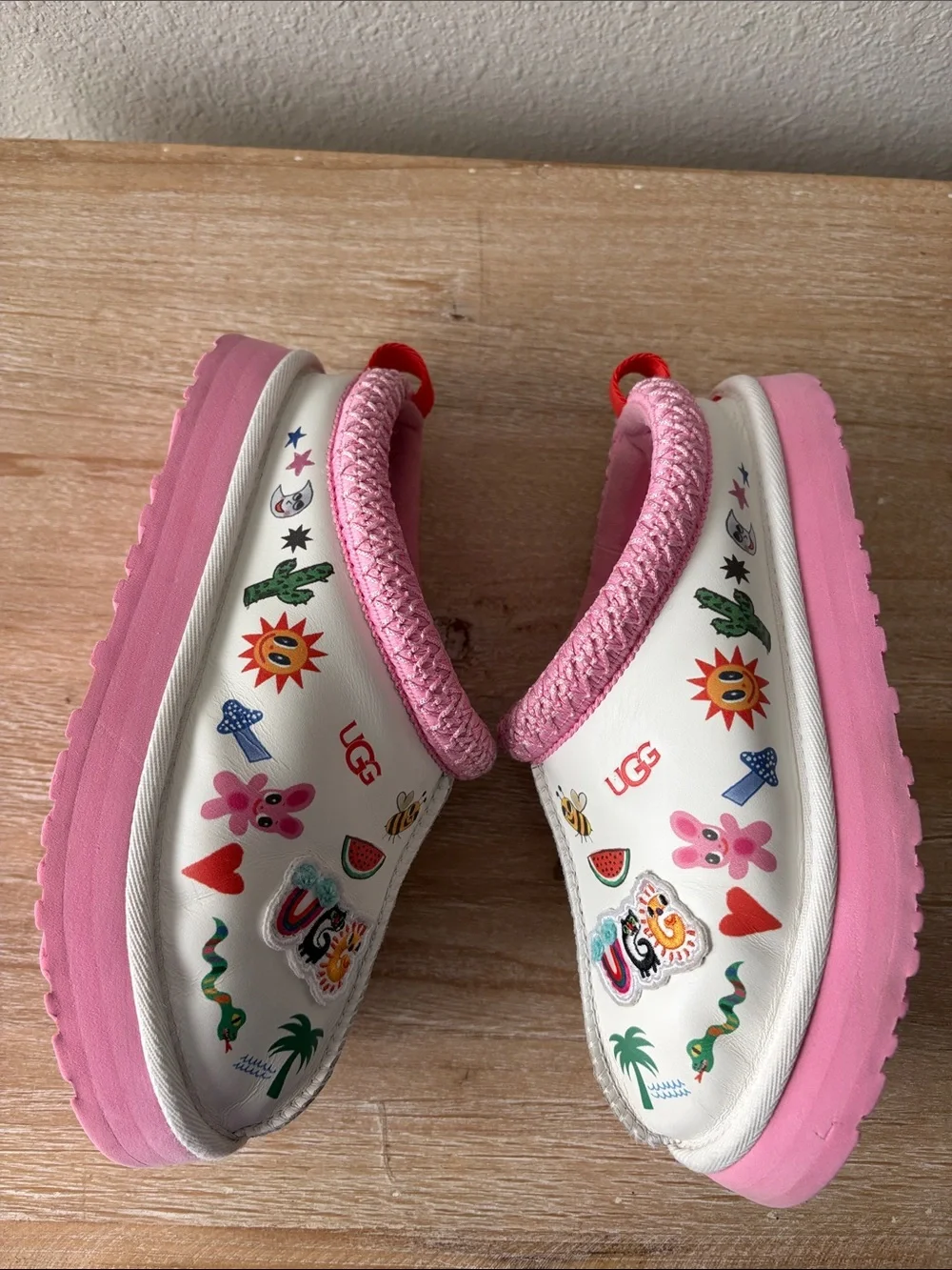 UGG Tazz Slipper Humberto Cruz Pop Sketch (Kids)